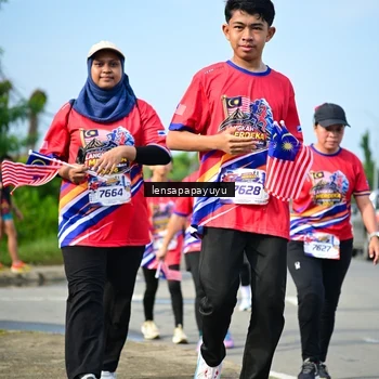 Runner Photo 6011539