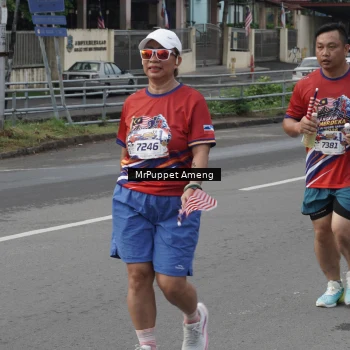 Runner Photo 6011617