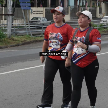 Runner Photo 6011621