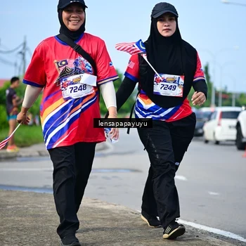 Runner Photo 6011649
