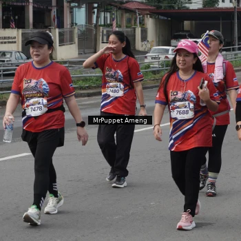 Runner Photo 6011666