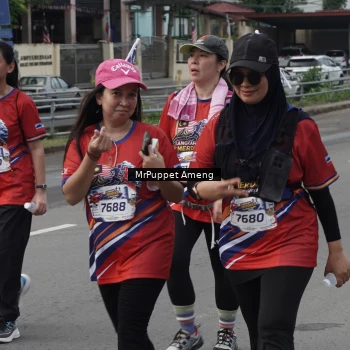 Runner Photo 6011672