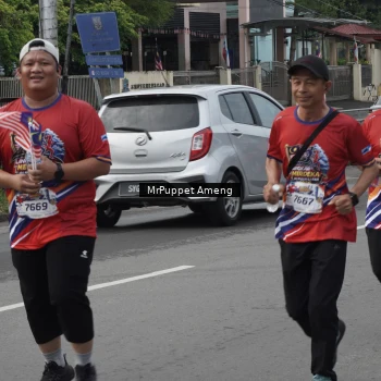 Runner Photo 6011674