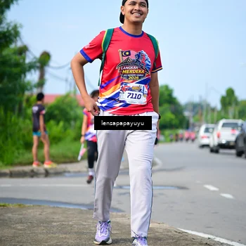 Runner Photo 6011687