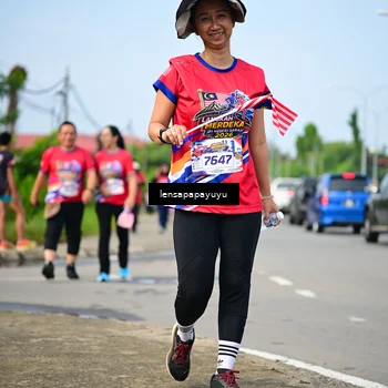 Runner Photo 6011696