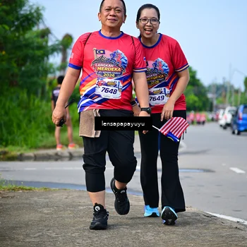 Runner Photo 6011701