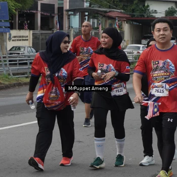 Runner Photo 6011729