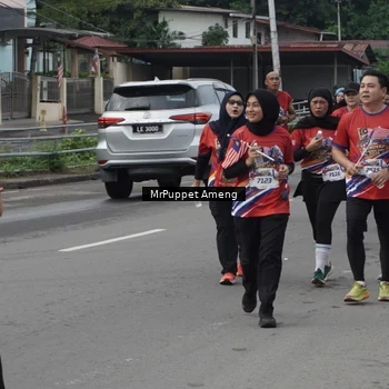 Runner Photo 6011734