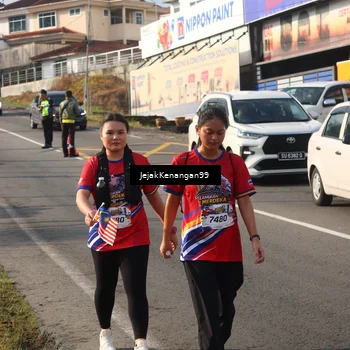 Runner Photo 6011750