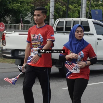Runner Photo 6011755
