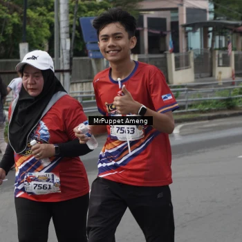 Runner Photo 6011760