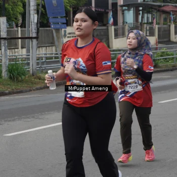 Runner Photo 6011765