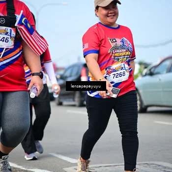Runner Photo 6011766