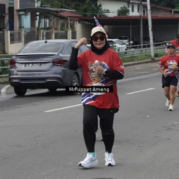 Runner Photo 6011798