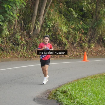 Runner Photo 6011799