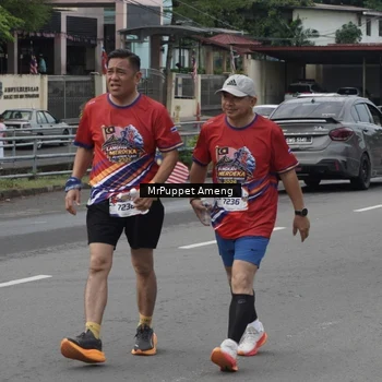 Runner Photo 6011834
