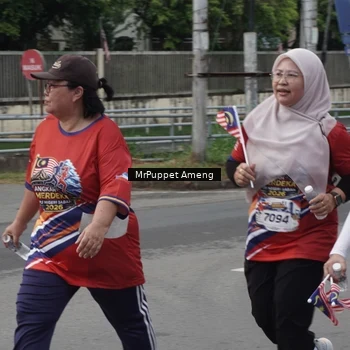 Runner Photo 6011860
