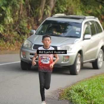 Runner Photo 6011862