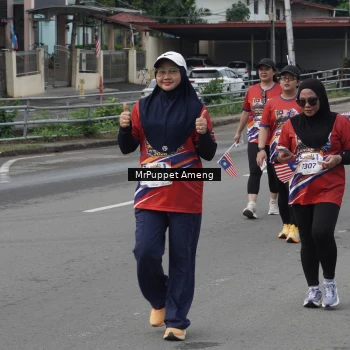 Runner Photo 6011879