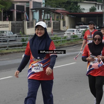 Runner Photo 6011887