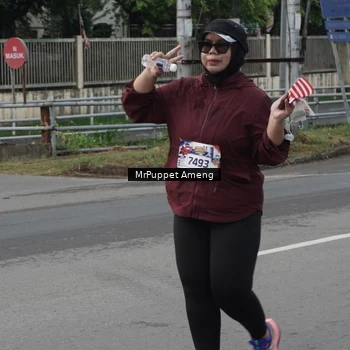 Runner Photo 6011901