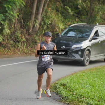 Runner Photo 6011914