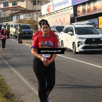 Runner Photo 6011953