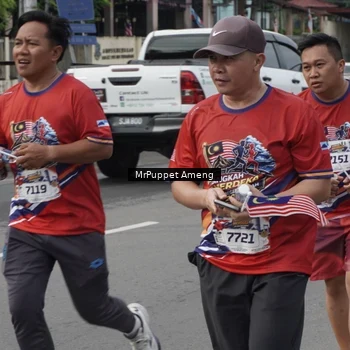 Runner Photo 6011970