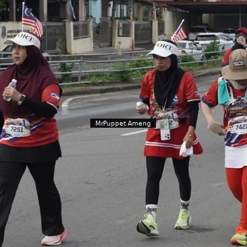 Runner Photo 6011977