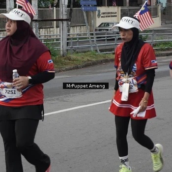 Runner Photo 6011978