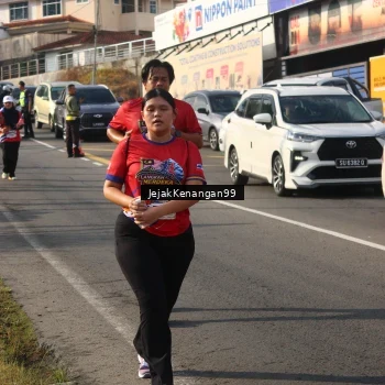 Runner Photo 6011988