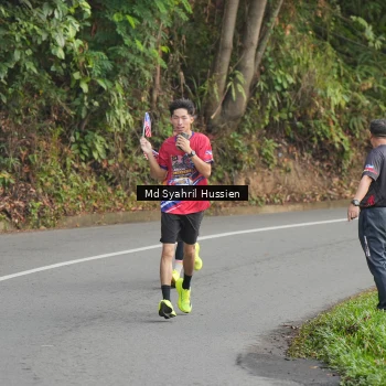 Runner Photo 6012016