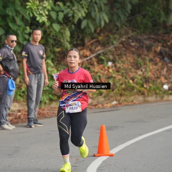 Runner Photo 6012022