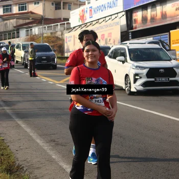 Runner Photo 6012029