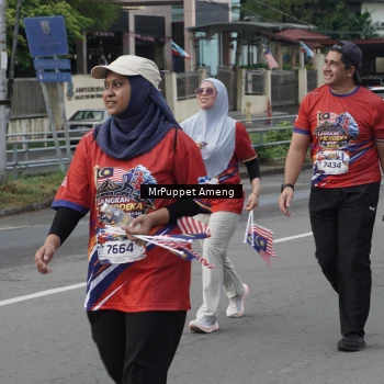 Runner Photo 6012042