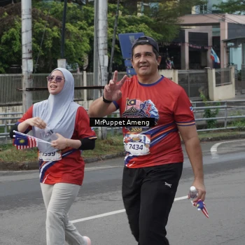 Runner Photo 6012045