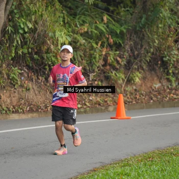 Runner Photo 6012056