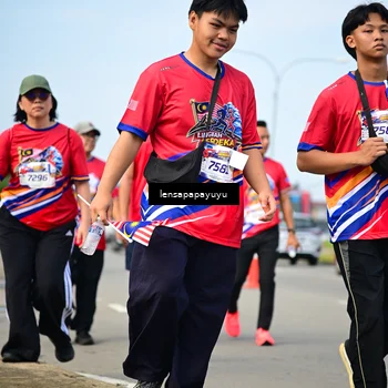 Runner Photo 6012062