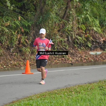 Runner Photo 6012063