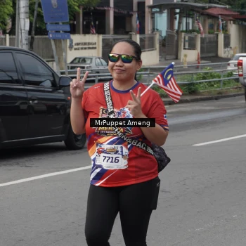 Runner Photo 6012083