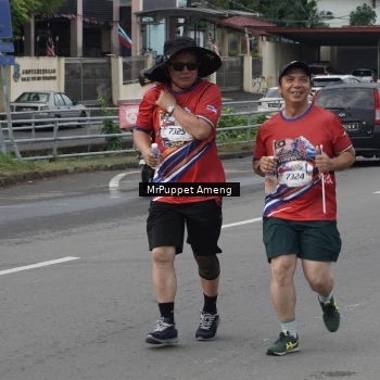 Runner Photo 6012093