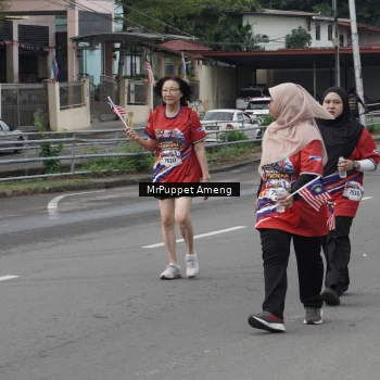 Runner Photo 6012098