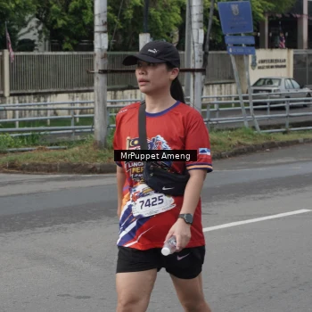Runner Photo 6012110