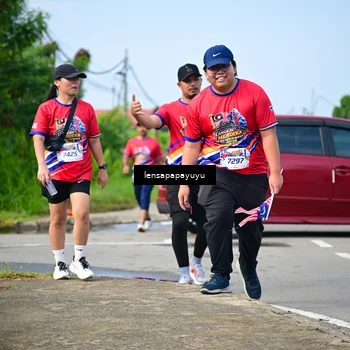 Runner Photo 6012117