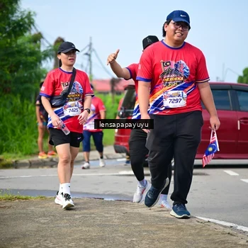 Runner Photo 6012124