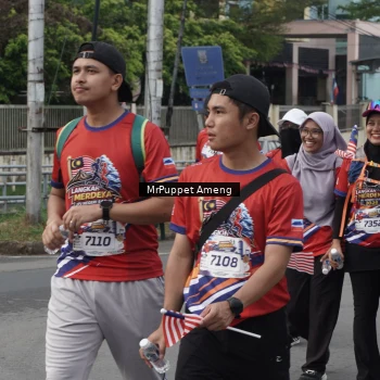 Runner Photo 6012139