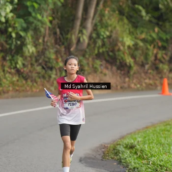 Runner Photo 6012155