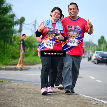 Runner Photo 6012180