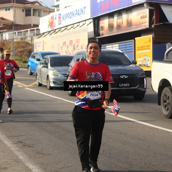Runner Photo 6012225