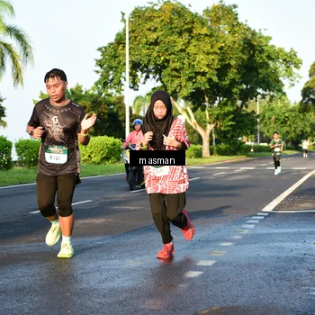 Runner Photo 6012237